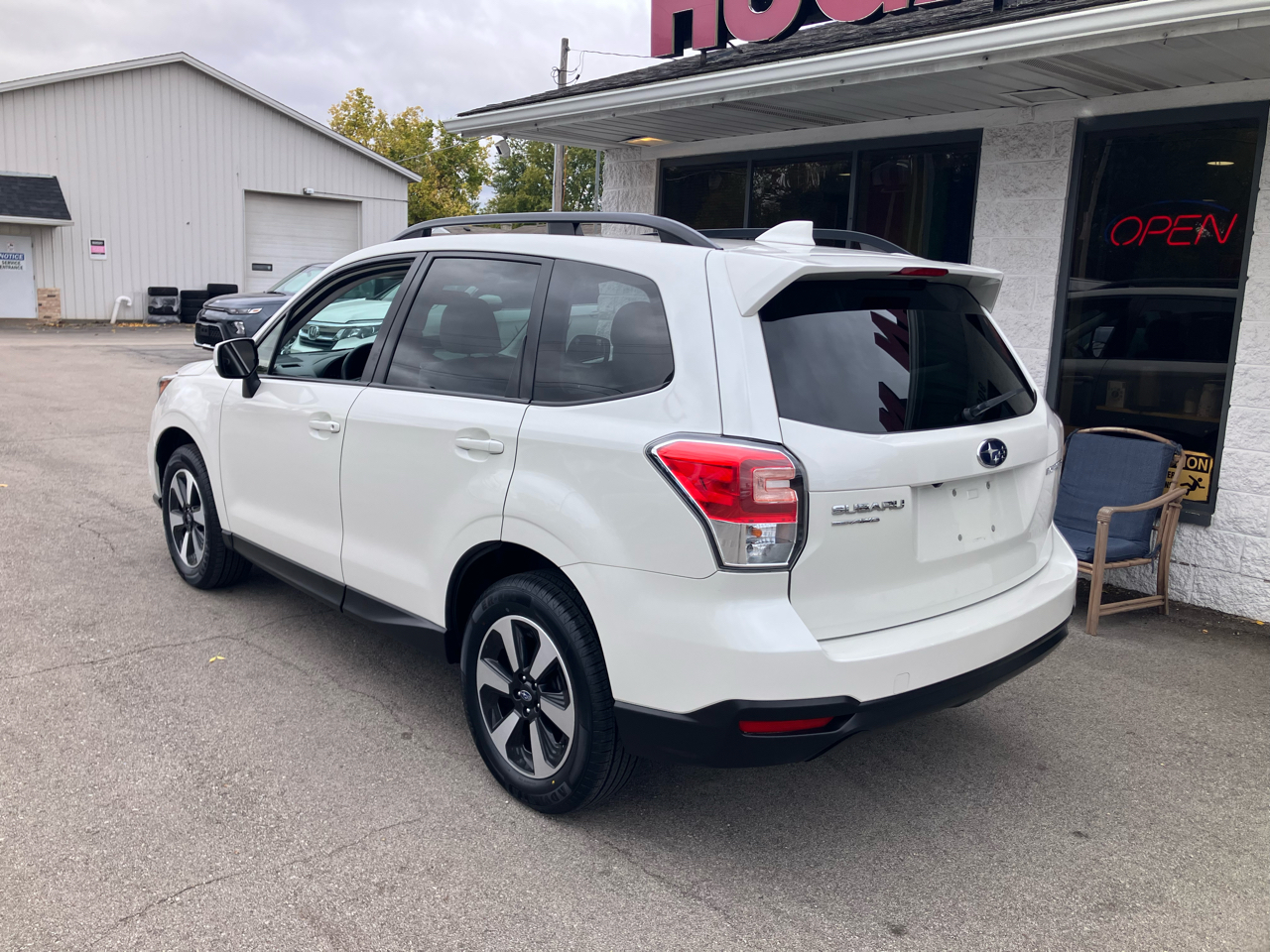 Subaru Forester 2.5i Premium PZEV CVT 2018 Subaru Forester 2.5i Premium PZEV CVT 2018