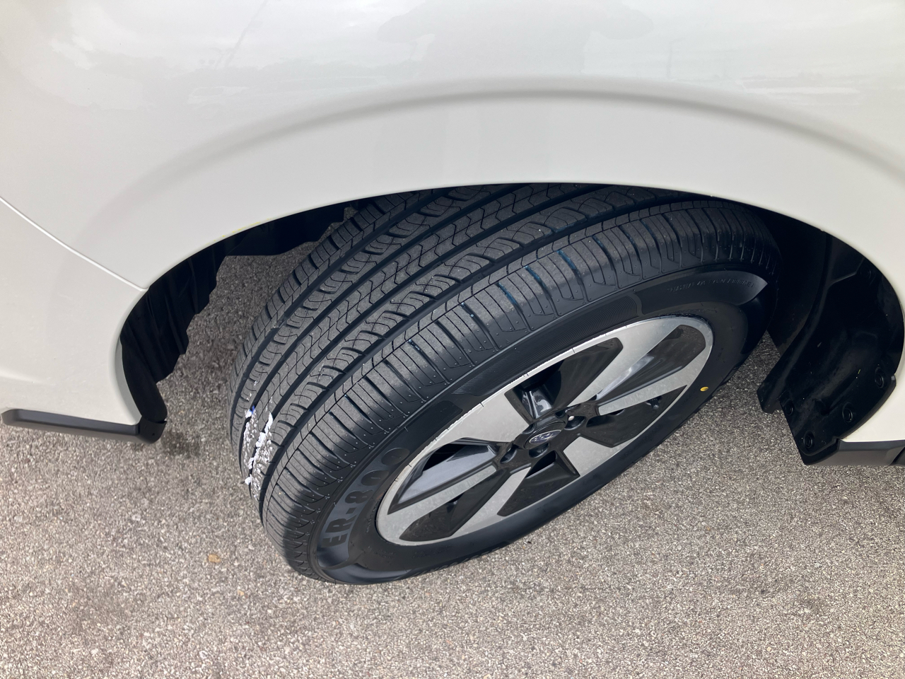 Subaru Forester 2.5i Premium PZEV CVT 2018 Subaru Forester 2.5i Premium PZEV CVT 2018