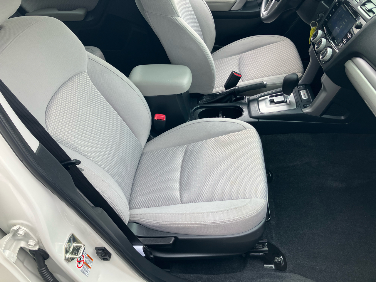 Subaru Forester 2.5i Premium PZEV CVT 2018 Subaru Forester 2.5i Premium PZEV CVT 2018