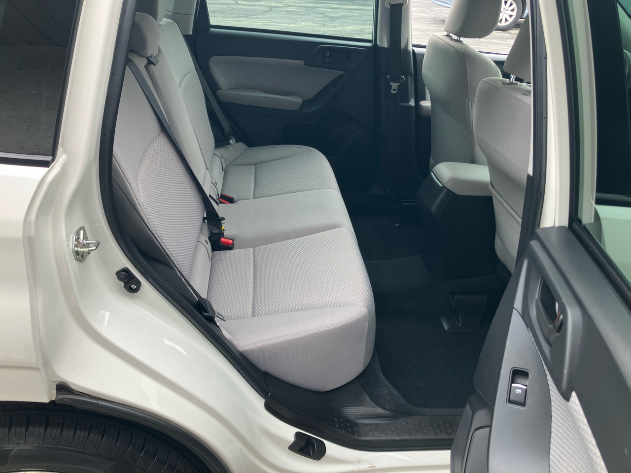 Subaru Forester 2.5i Premium PZEV CVT 2018 Subaru Forester 2.5i Premium PZEV CVT 2018