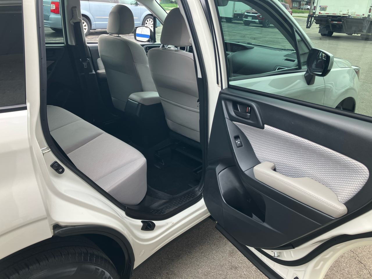 Subaru Forester 2.5i Premium PZEV CVT 2018 Subaru Forester 2.5i Premium PZEV CVT 2018