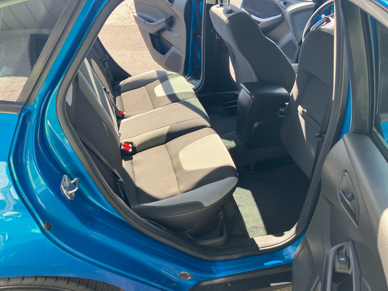 Ford Focus SE 2012 Ford Focus SE 2012