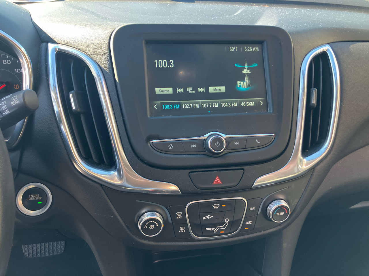 Chevrolet Equinox LT 2WD 2018 Chevrolet Equinox LT 2WD 2018