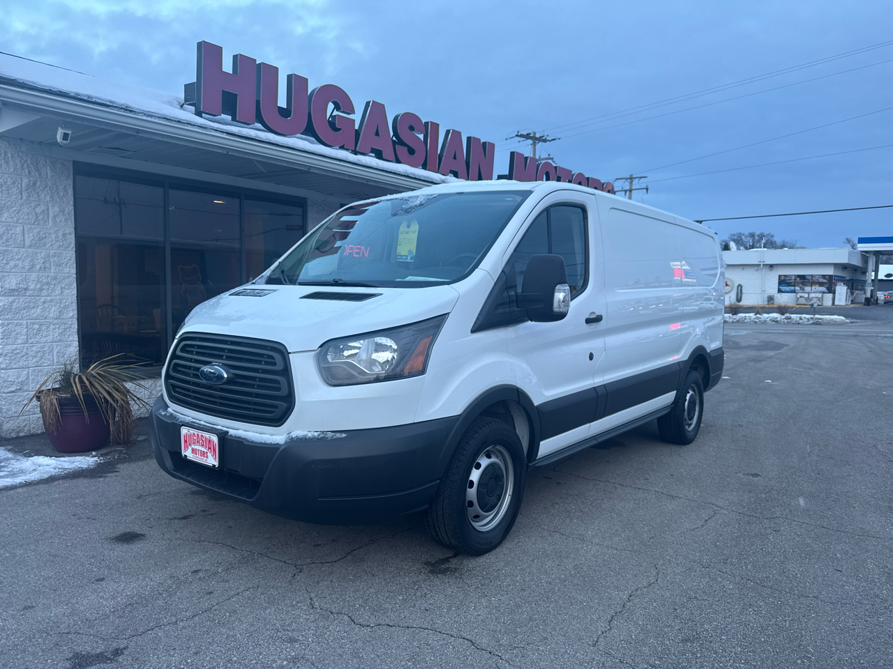2018 Ford Transit T-250 130" Low Rf 9000 GVWR Sliding RH Dr