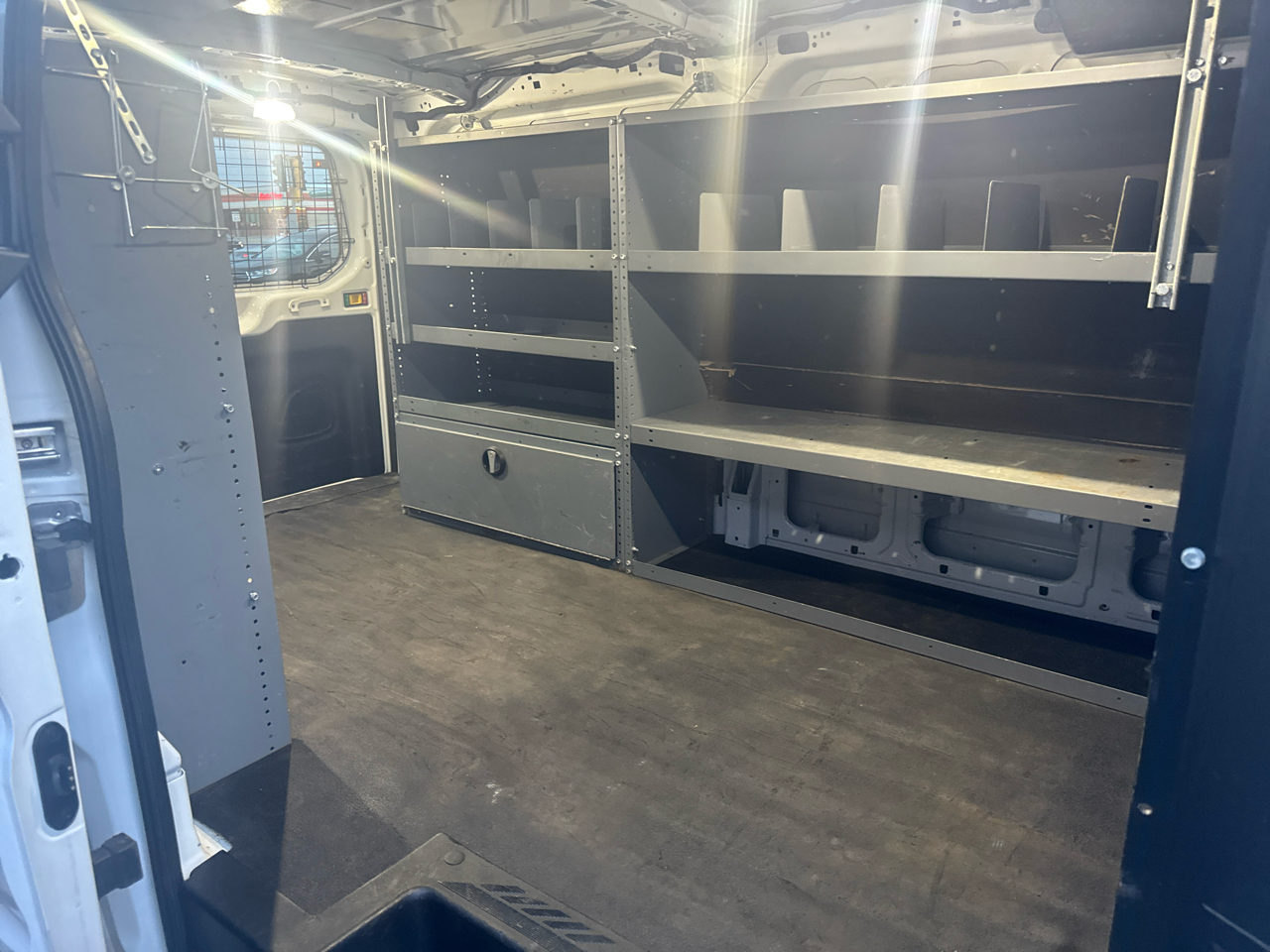 Ford Transit T-250 130" Low Rf 9000 GVWR Sliding RH Dr 2018