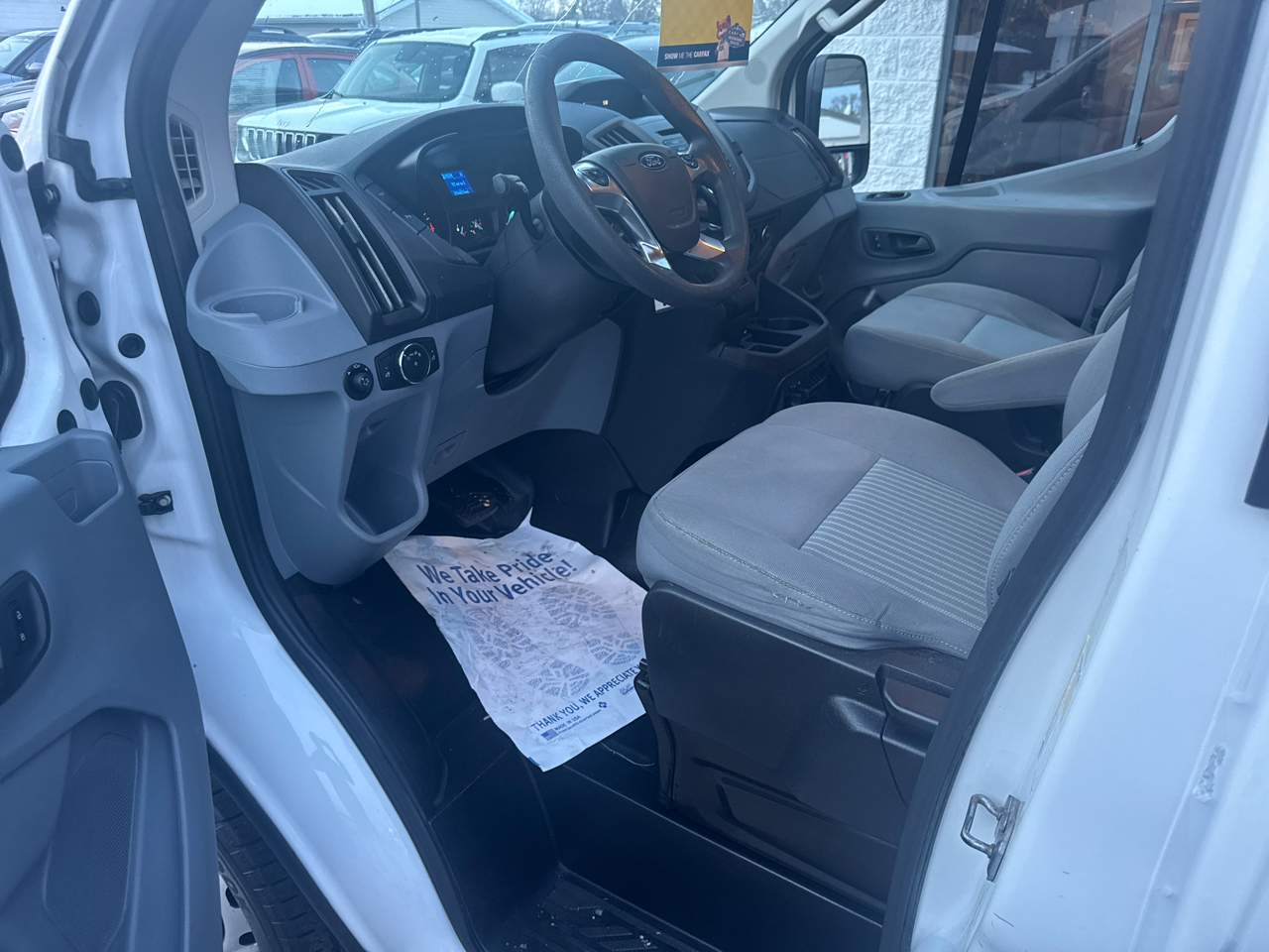 Ford Transit T-250 130" Low Rf 9000 GVWR Sliding RH Dr 2018