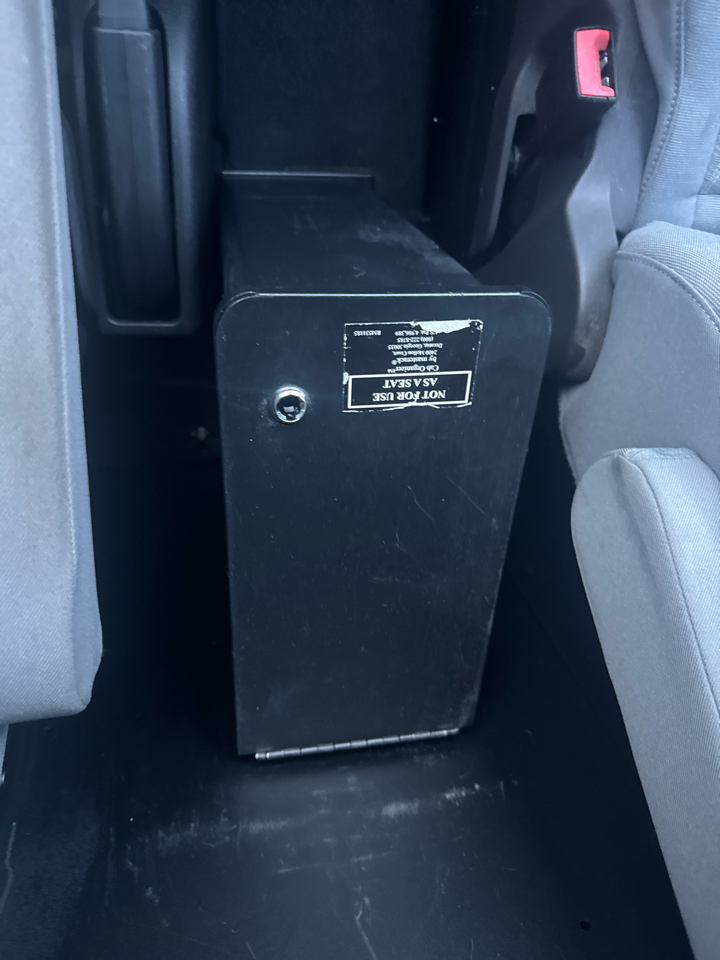 Ford Transit T-250 130" Low Rf 9000 GVWR Sliding RH Dr 2018