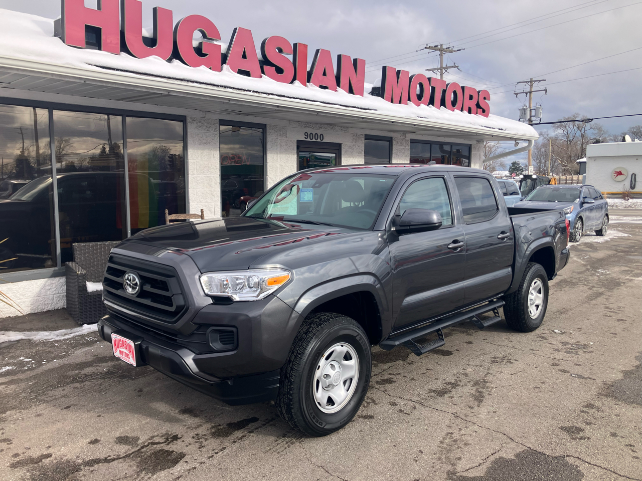 2022 Toyota Tacoma 4WD SR Double Cab 5' Bed V6 AT (Natl)