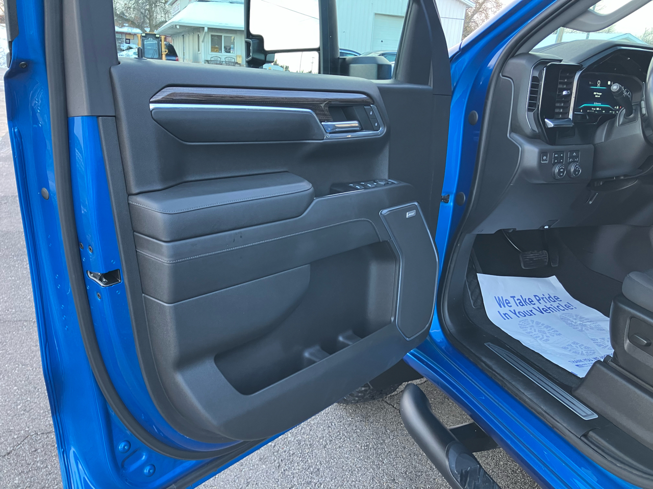 Chevrolet Silverado 1500 4WD Crew Cab 157" LT Trail Boss 2022