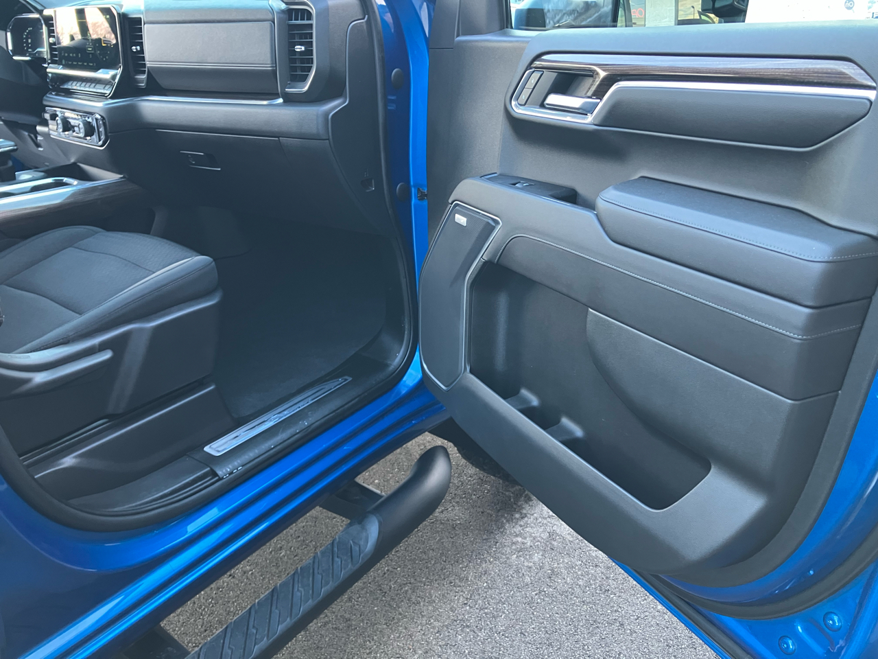 Chevrolet Silverado 1500 4WD Crew Cab 157" LT Trail Boss 2022