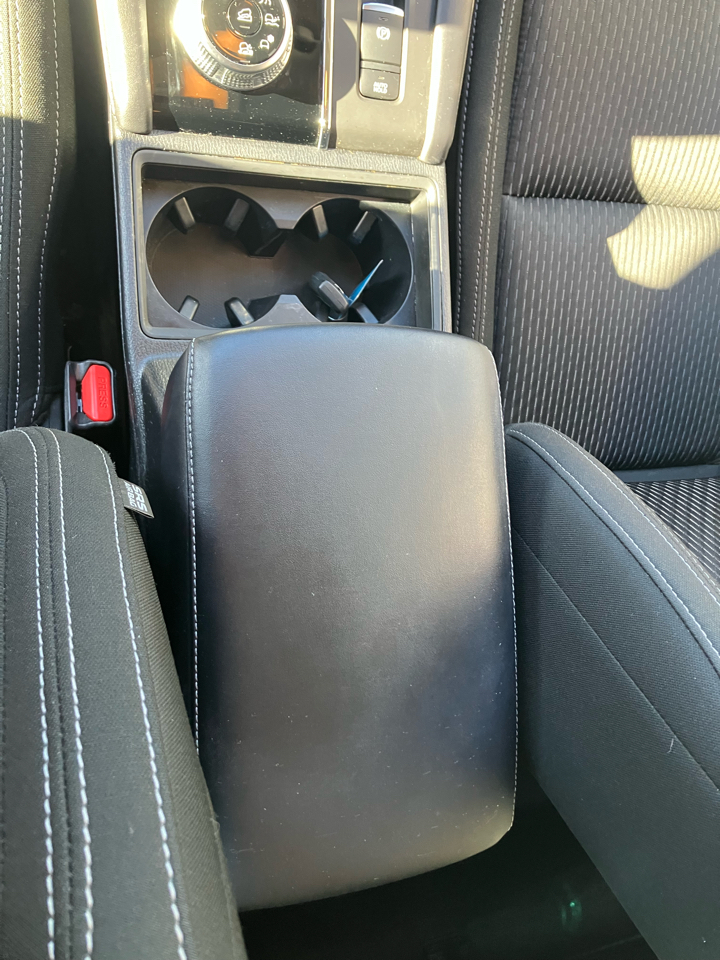 Mitsubishi Outlander ES S-AWC 2022