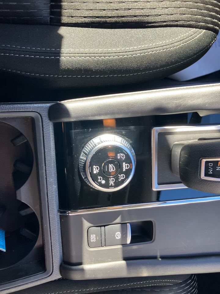 Mitsubishi Outlander ES S-AWC 2022