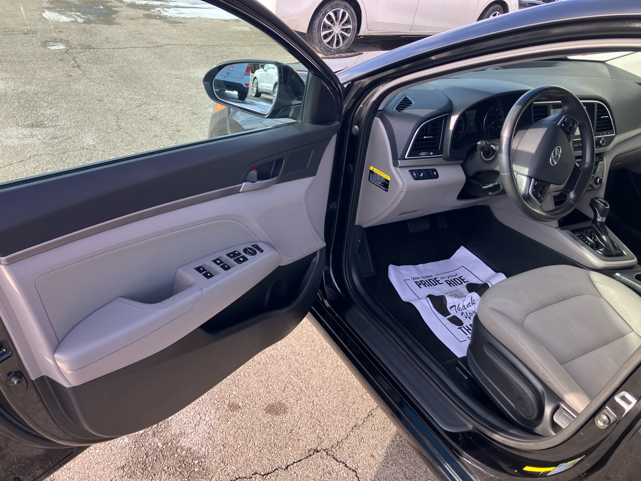 Hyundai Elantra Value Edition 2.0L Auto (Ulsan) 2018