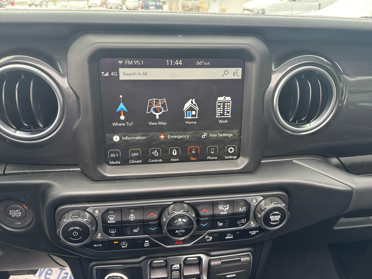 Jeep Wrangler Sahara Altitude 4 Door 4x4 2023