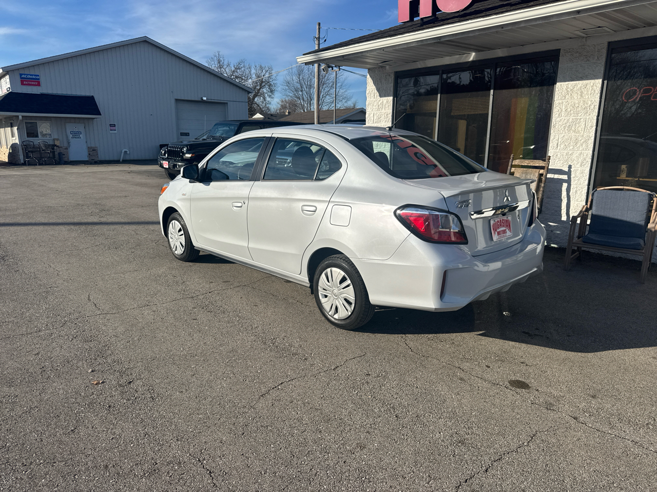 Mitsubishi Mirage G4 ES CVT 2024