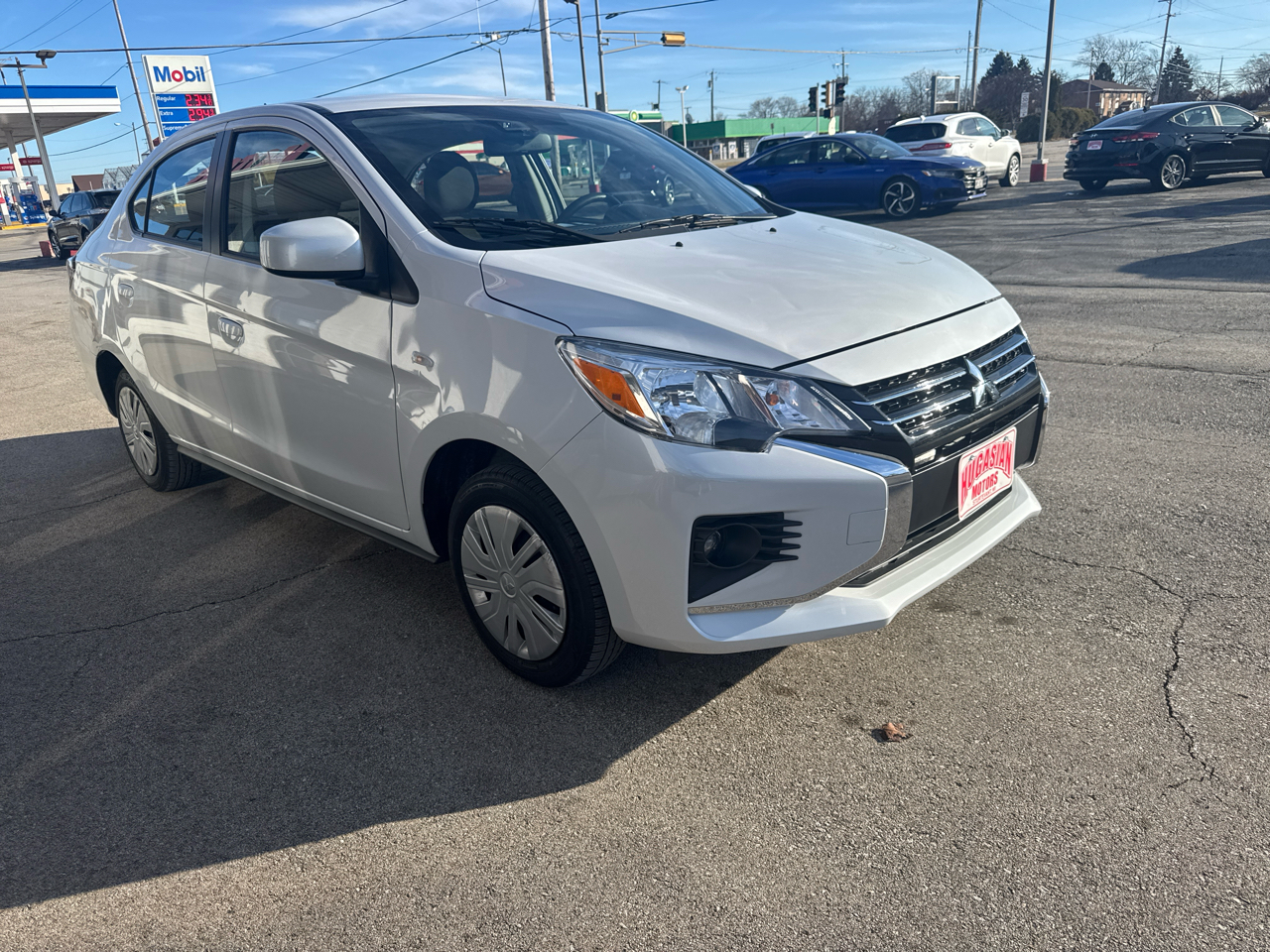 Mitsubishi Mirage G4 ES CVT 2024