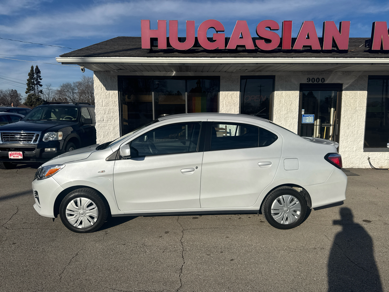 Mitsubishi Mirage G4 ES CVT 2024