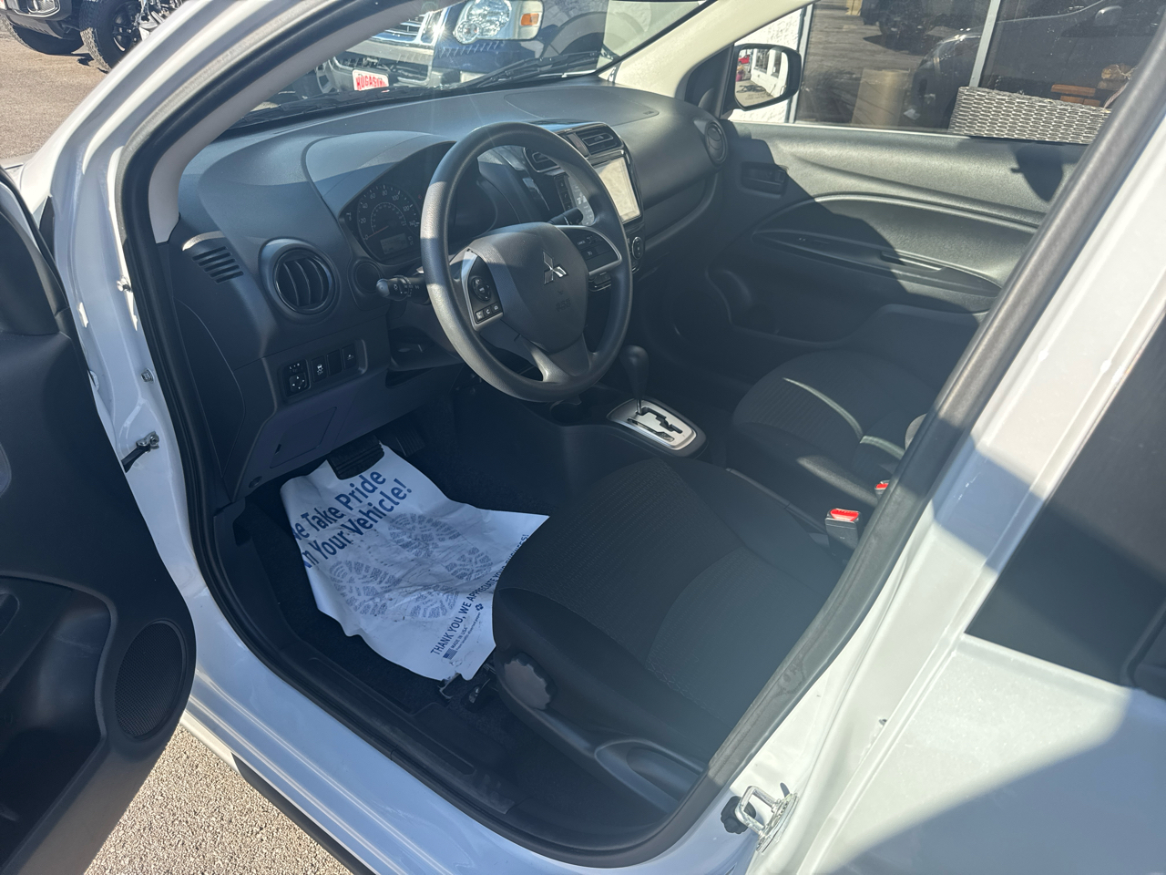 Mitsubishi Mirage G4 ES CVT 2024