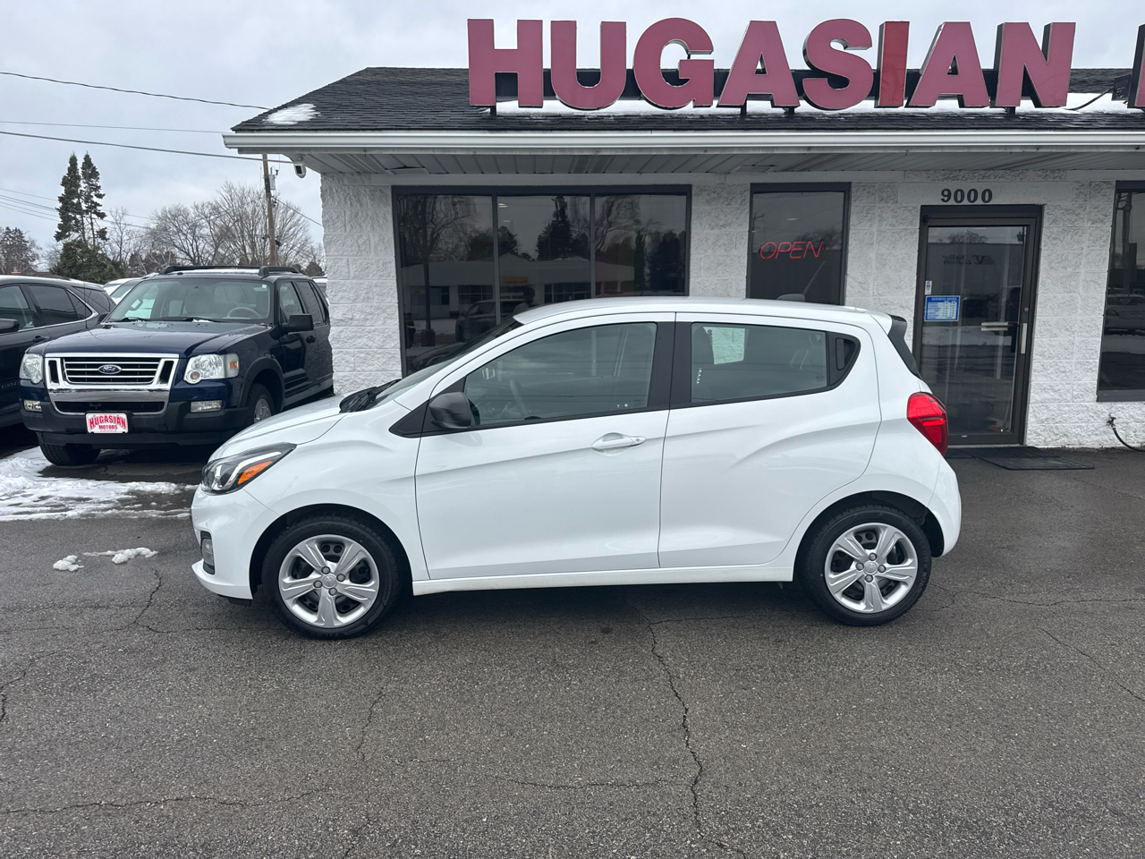 Chevrolet Spark 4dr HB CVT LS 2020