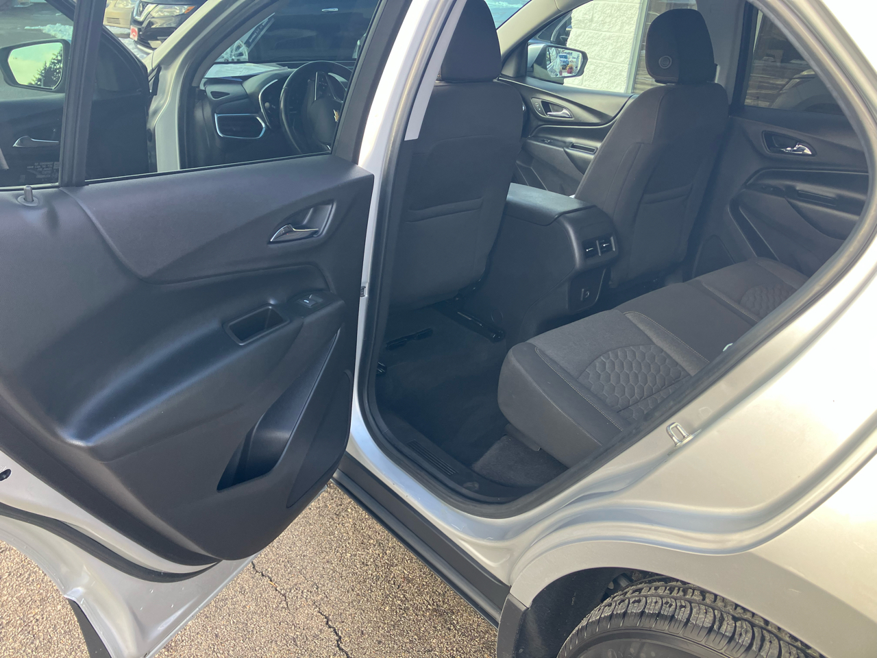 Chevrolet Equinox FWD 4dr LT w/1LT 2019