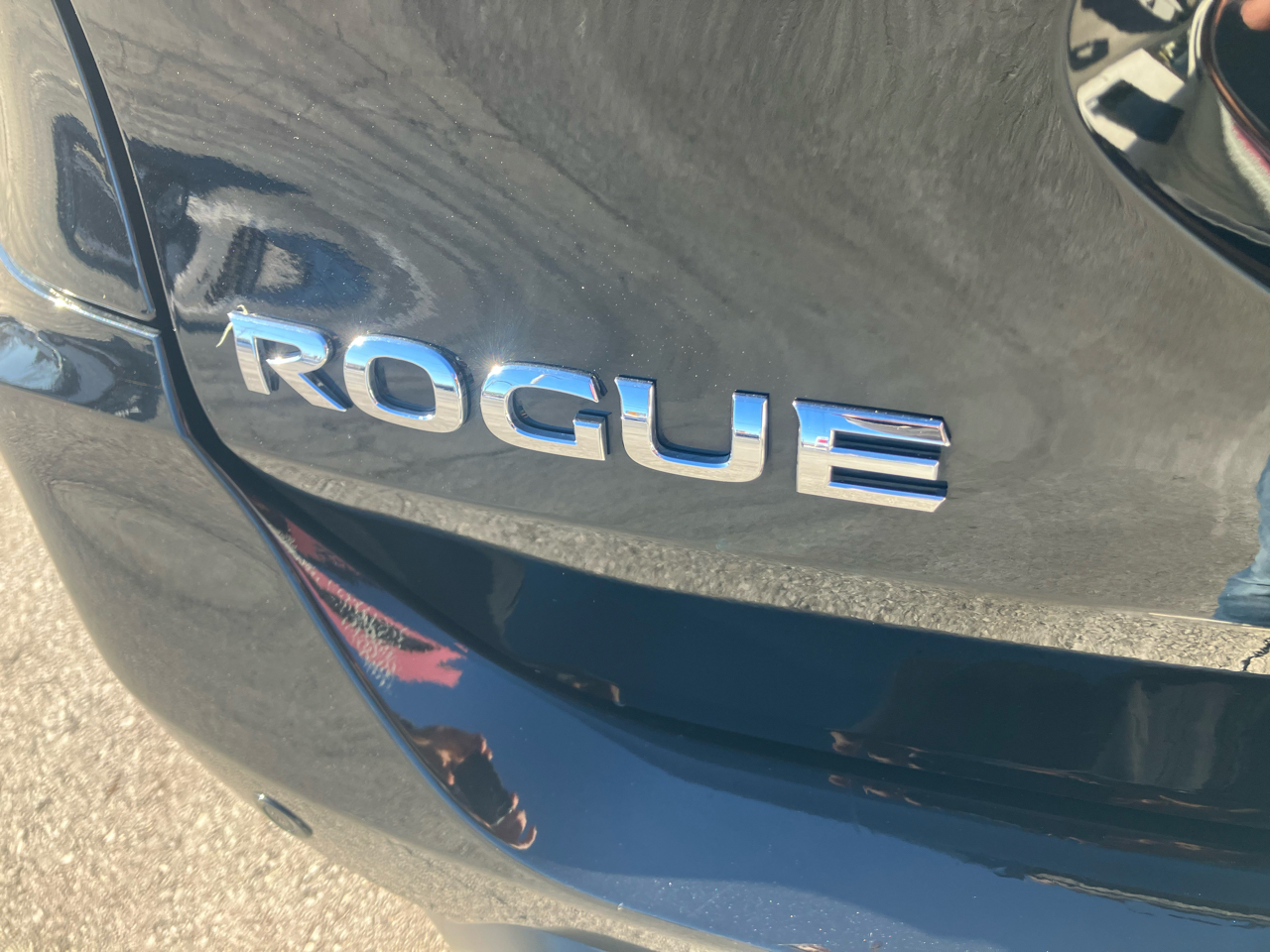 Nissan Rogue FWD SV 2020