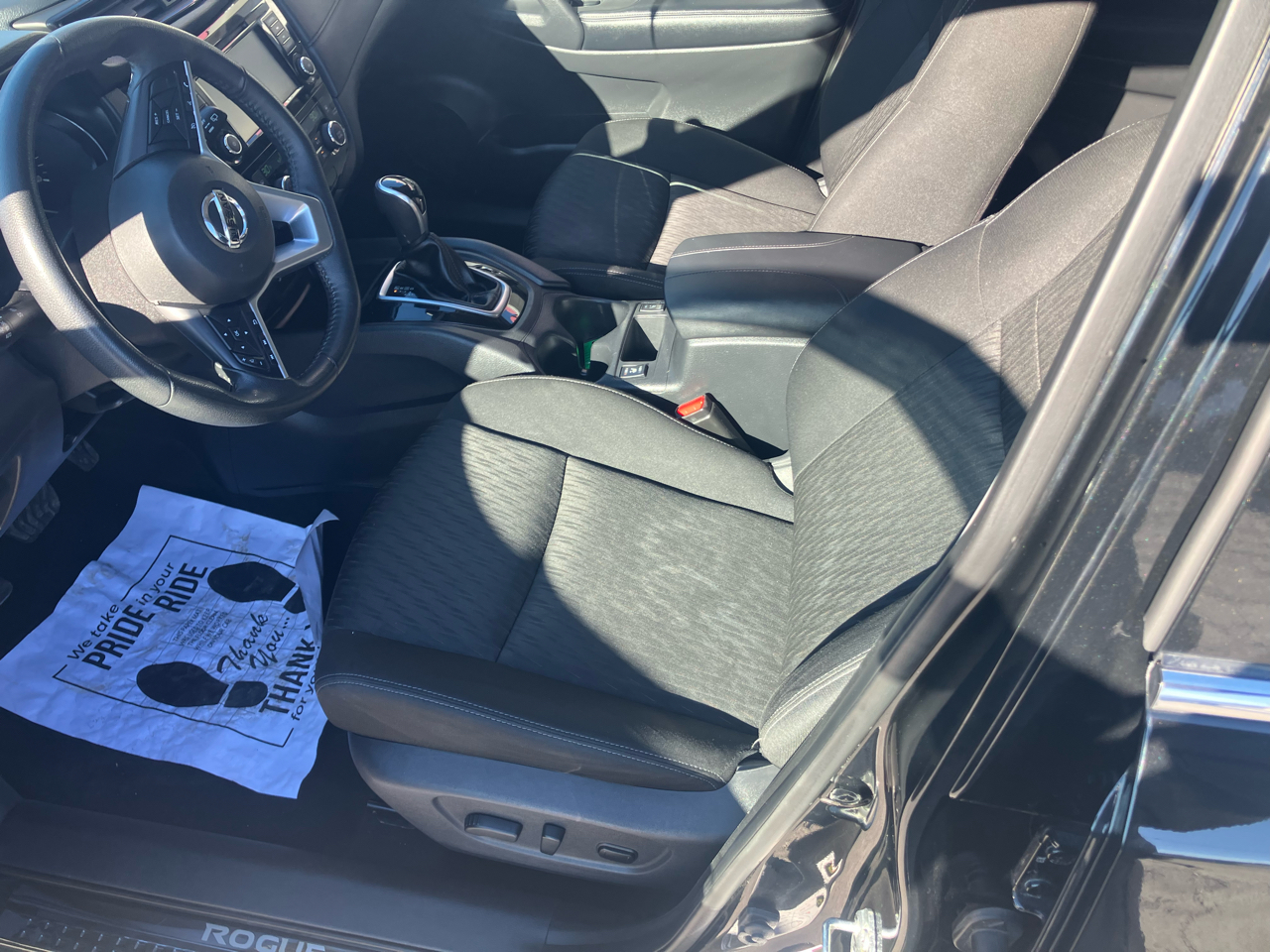 Nissan Rogue FWD SV 2020