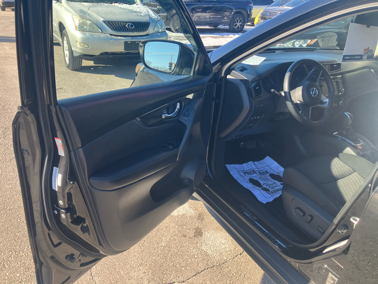 Nissan Rogue FWD SV 2020