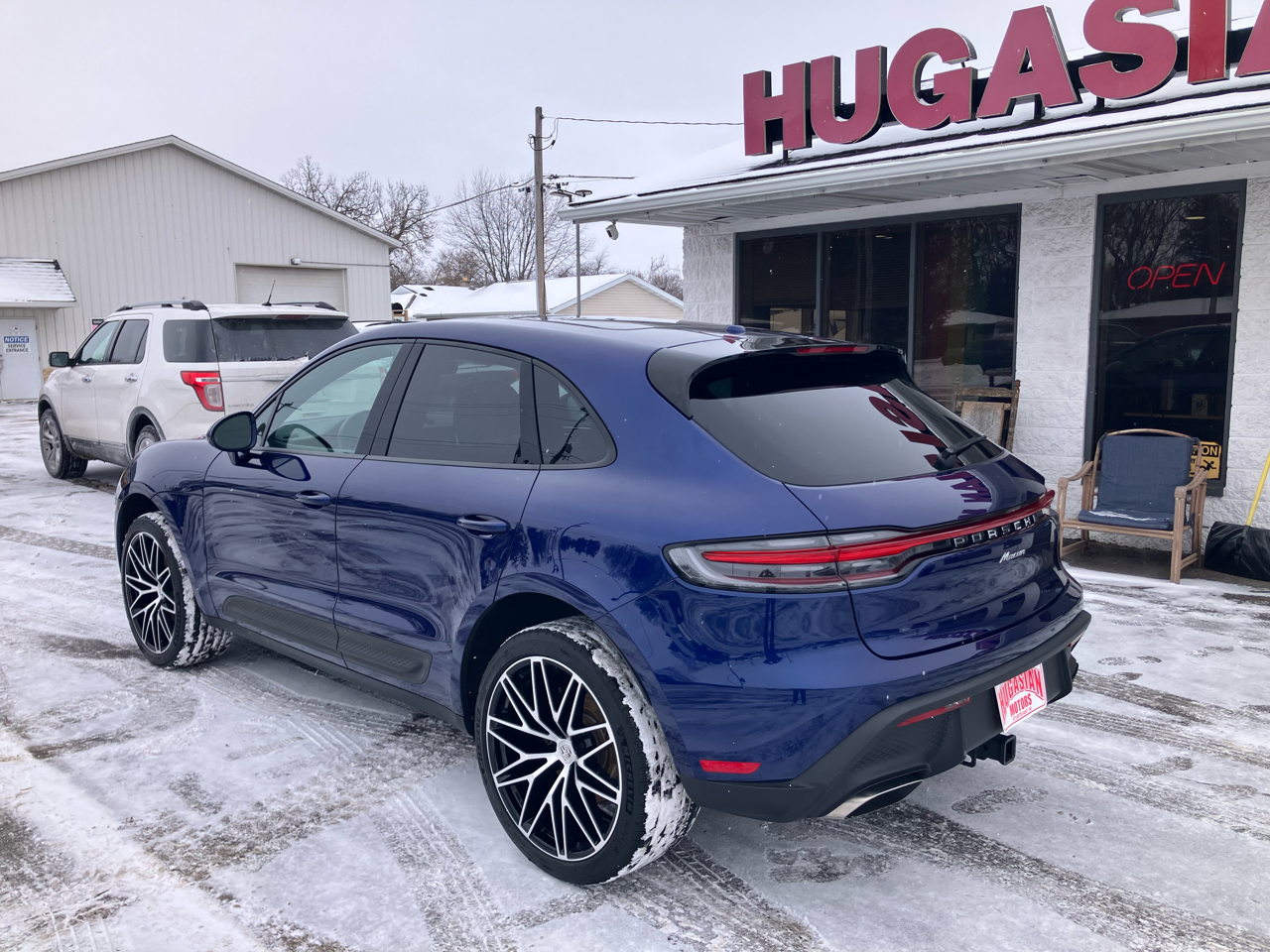 Porsche Macan Base 2024