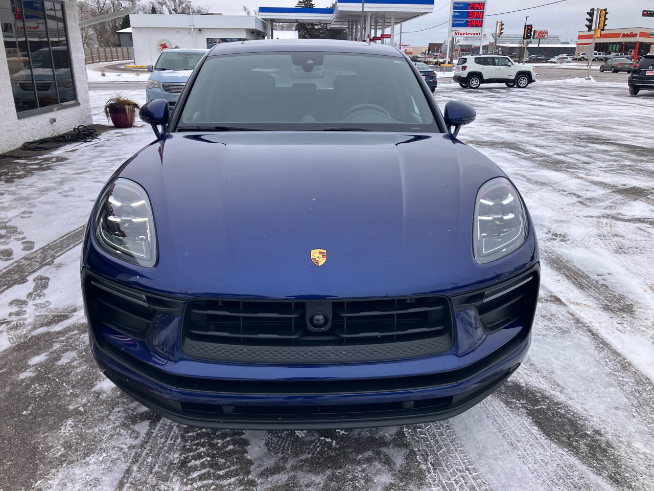 Porsche Macan Base 2024