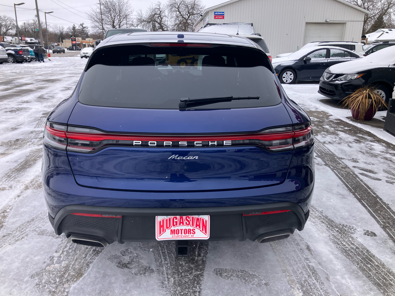Porsche Macan Base 2024