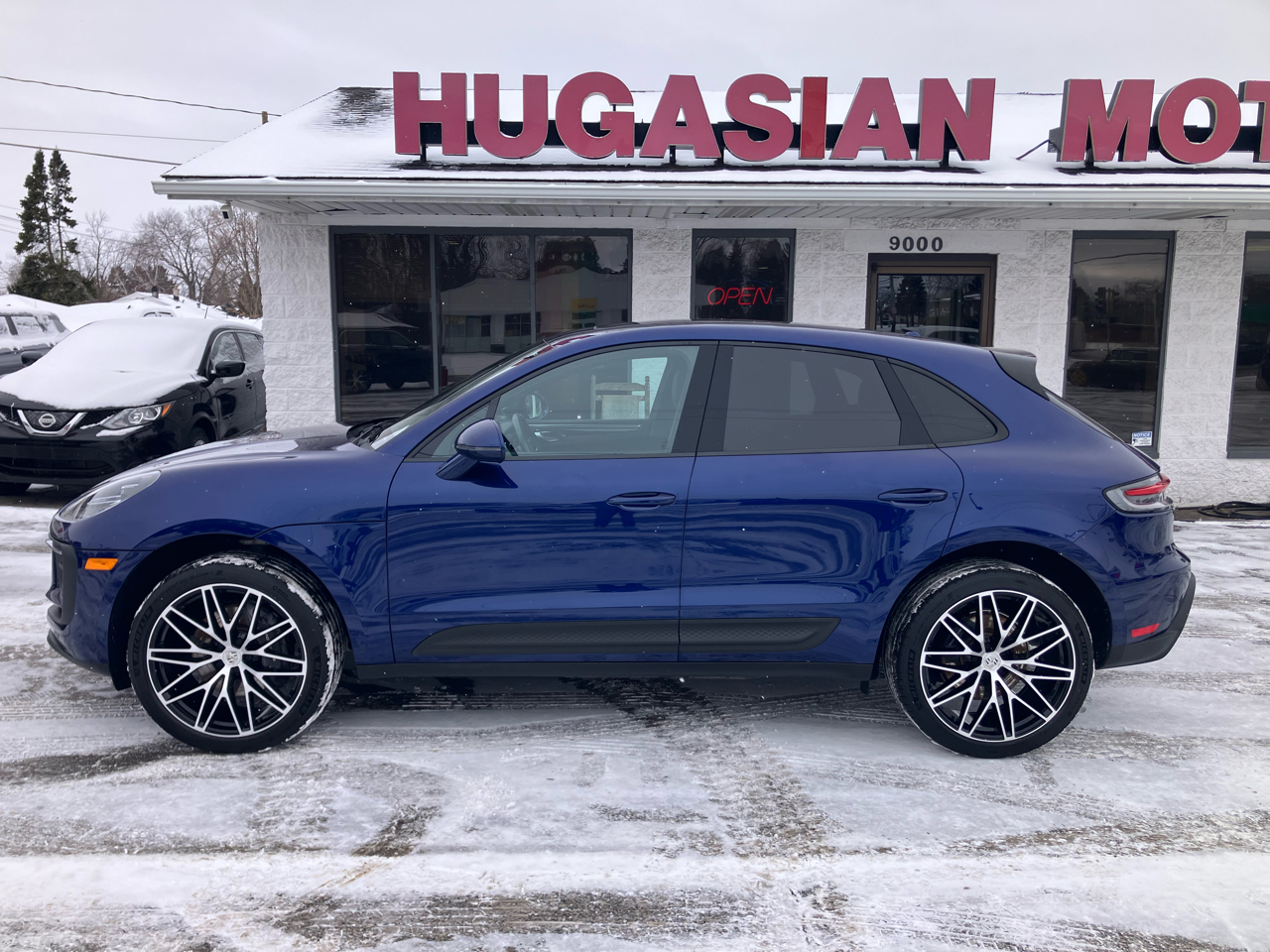 Porsche Macan Base 2024