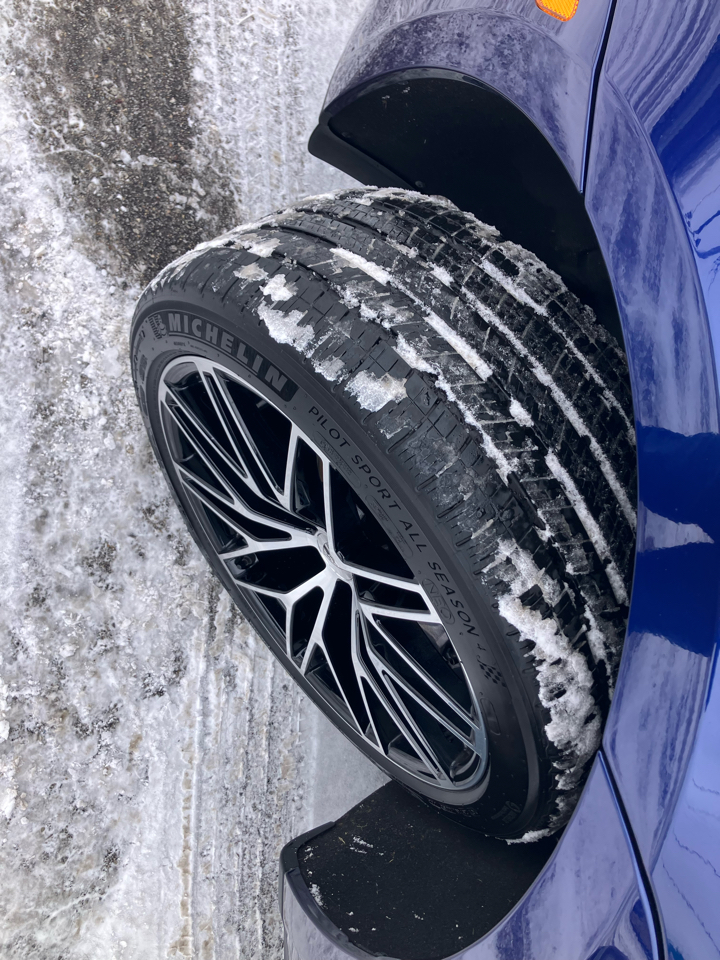 Porsche Macan Base 2024