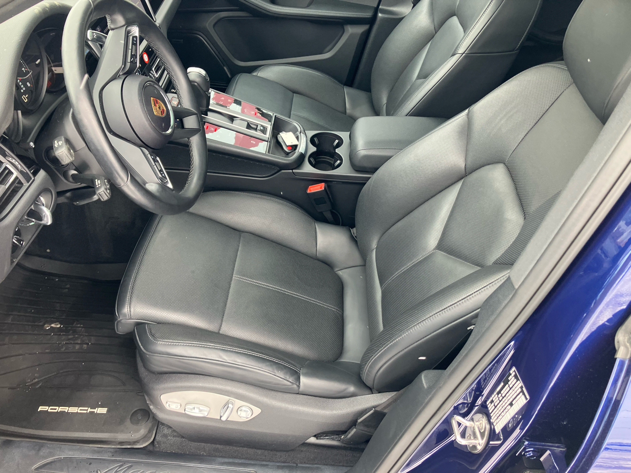 Porsche Macan Base 2024