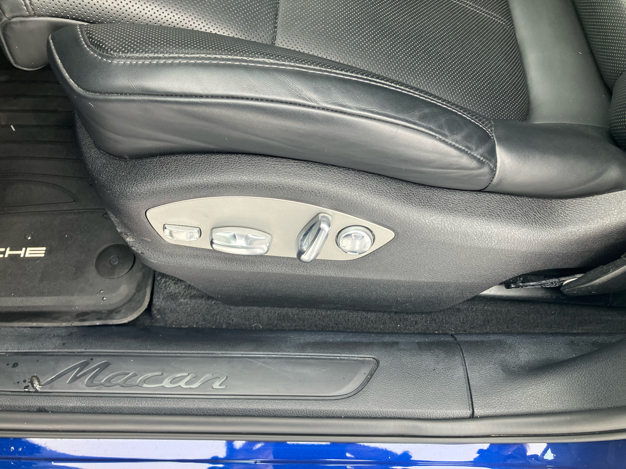 Porsche Macan Base 2024