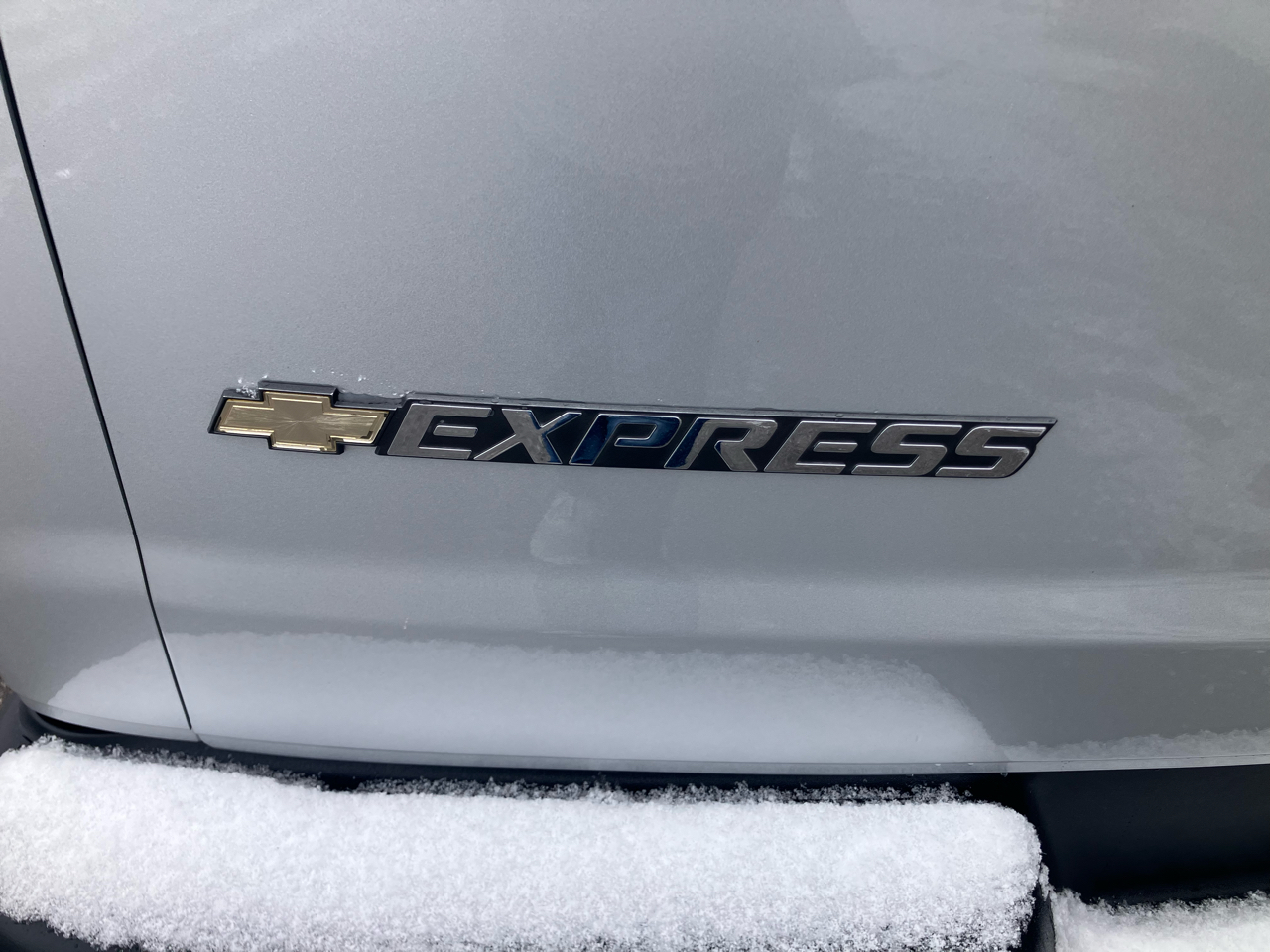 Chevrolet Express 2500 Cargo 2024