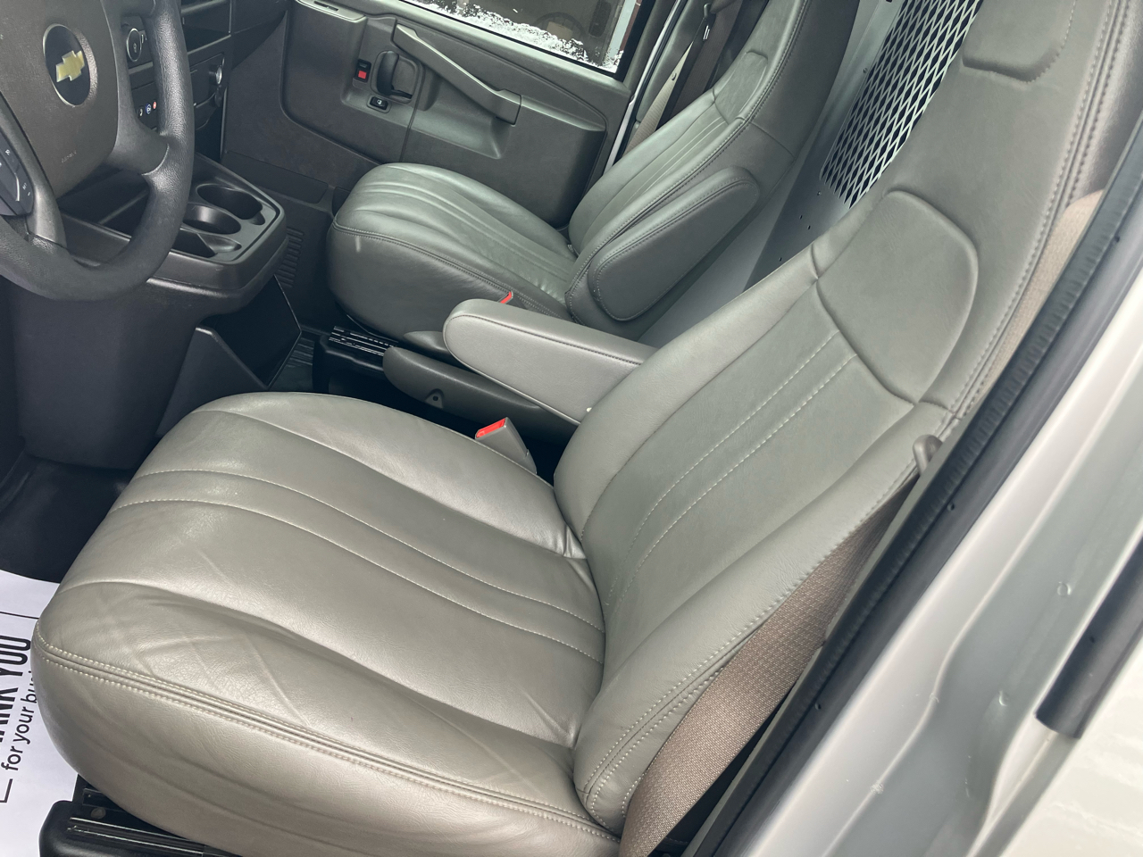 Chevrolet Express 2500 Cargo 2024