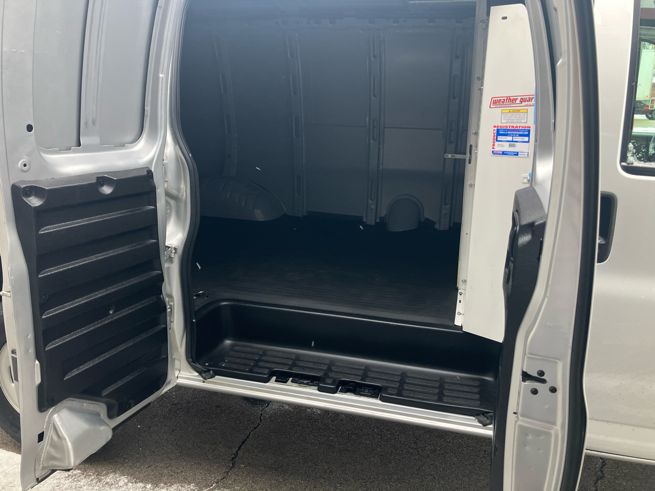 Chevrolet Express 2500 Cargo 2024