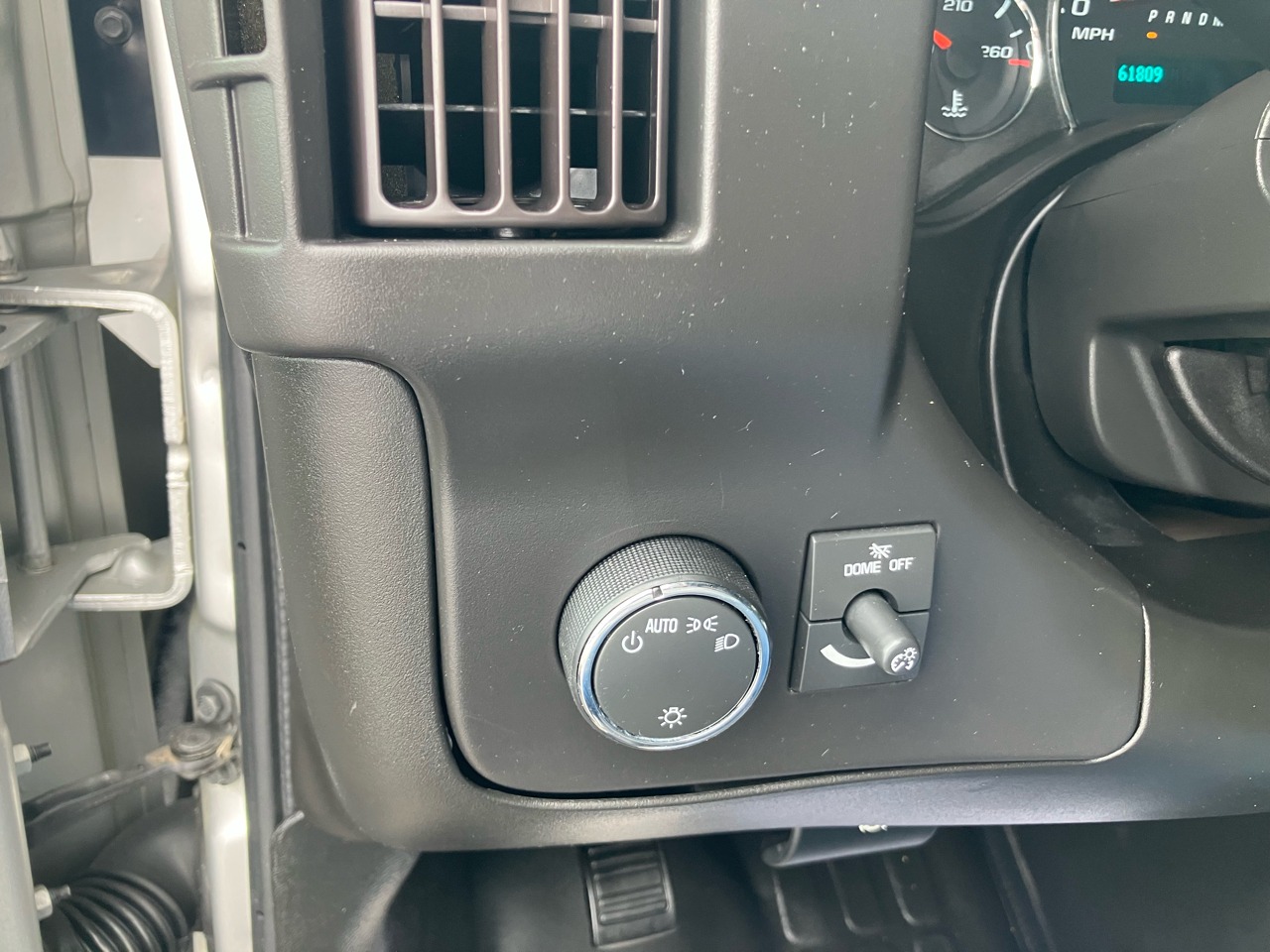 Chevrolet Express 2500 Cargo 2024