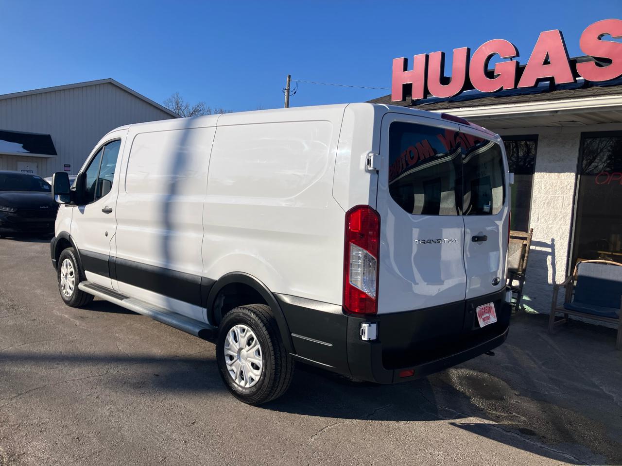 Ford Transit 250 Van 2024