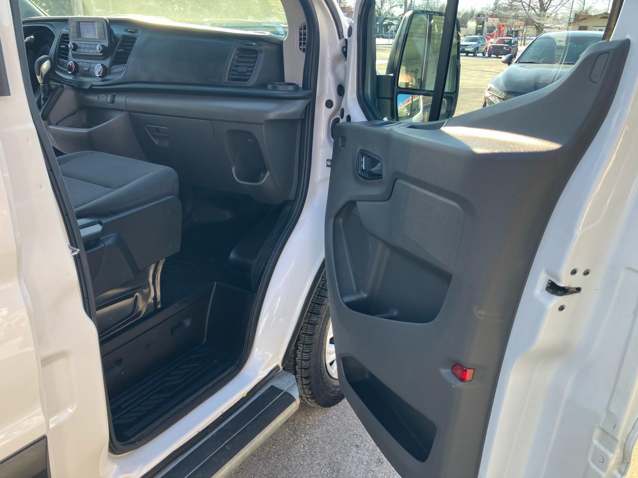 Ford Transit 250 Van 2024