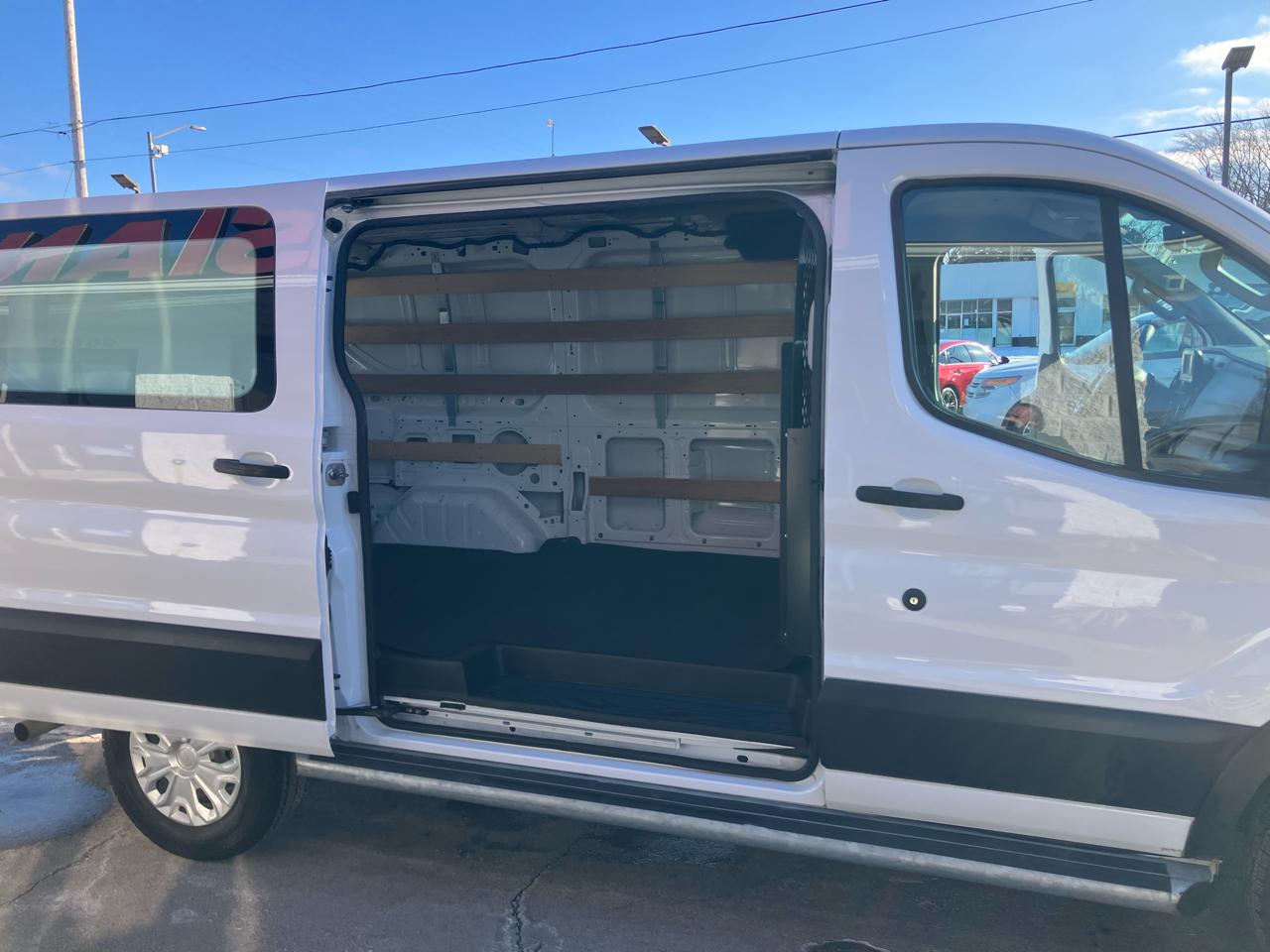 Ford Transit 250 Van 2024