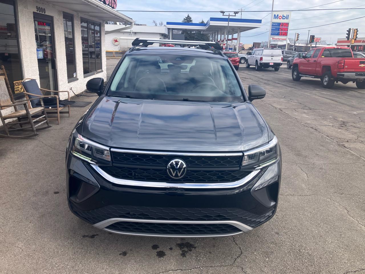 Volkswagen Taos S 2023