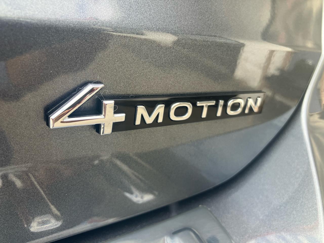 Volkswagen Taos S 2023