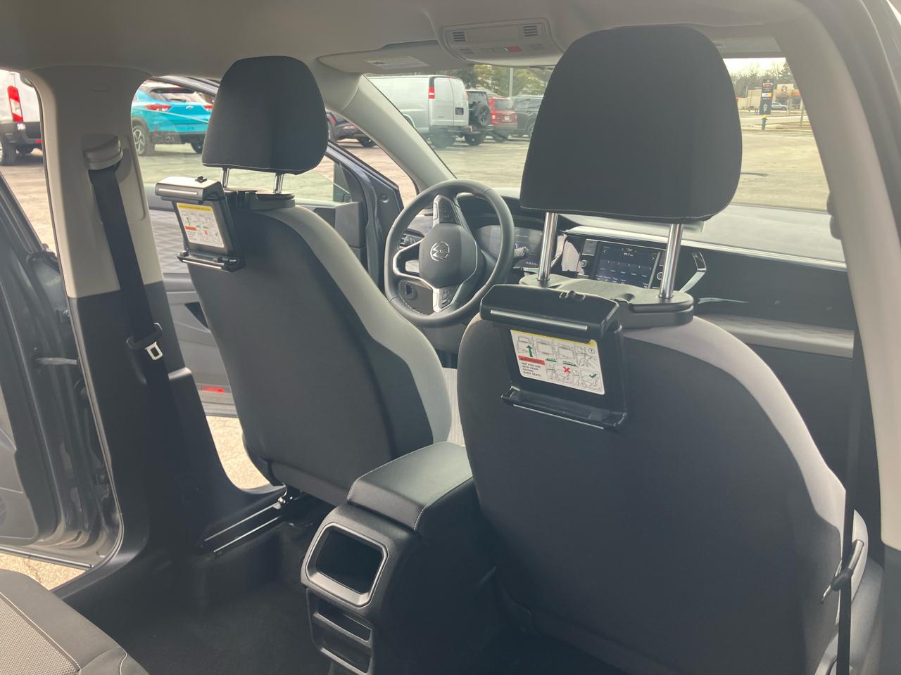 Volkswagen Taos S 2023