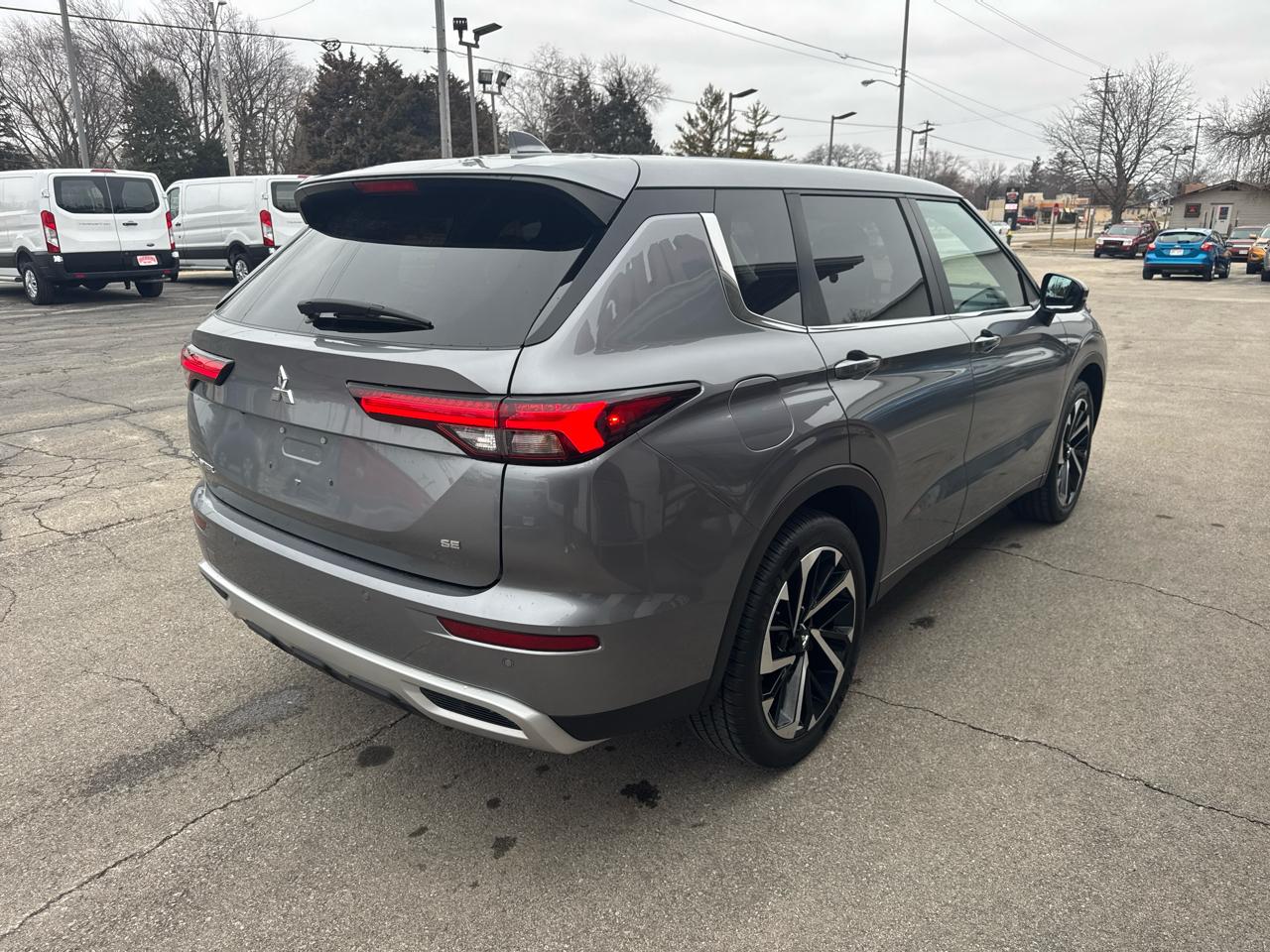 Mitsubishi Outlander SE 4WD 2024