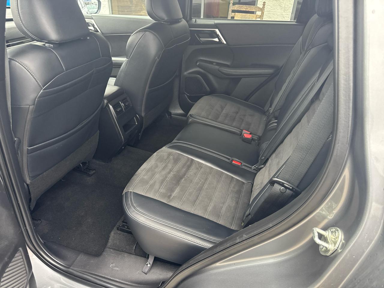 Mitsubishi Outlander SE 4WD 2024