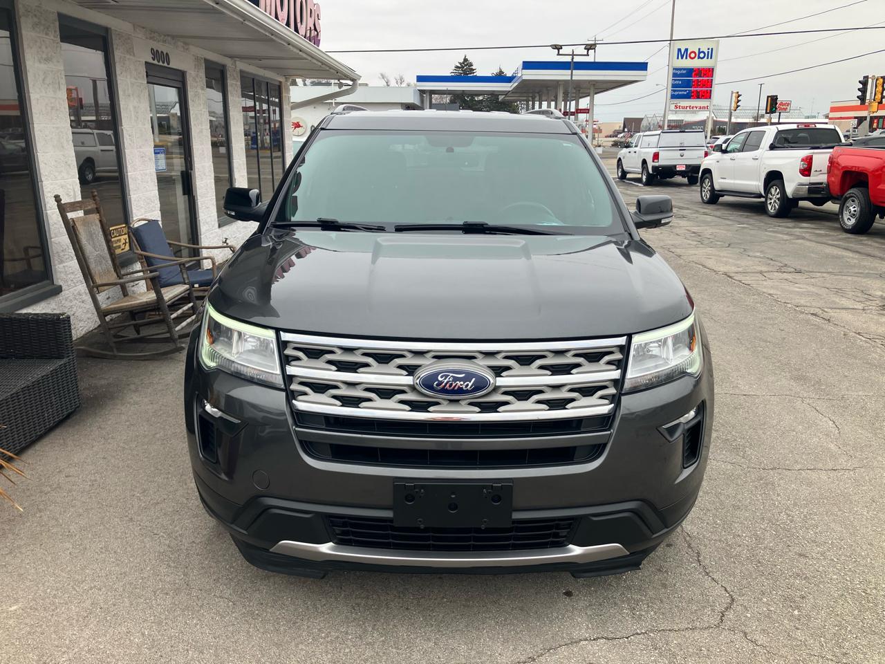 Ford Explorer XLT 4WD 2018