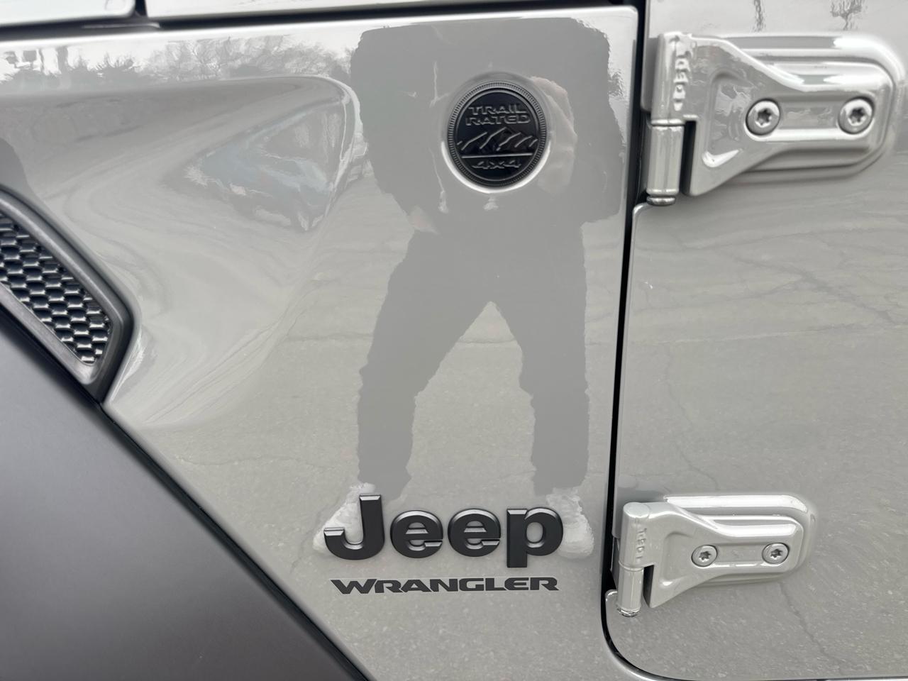 Jeep Wrangler Willys 2021