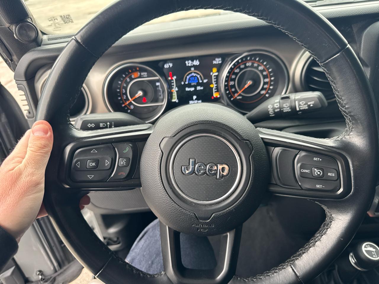 Jeep Wrangler Willys 2021