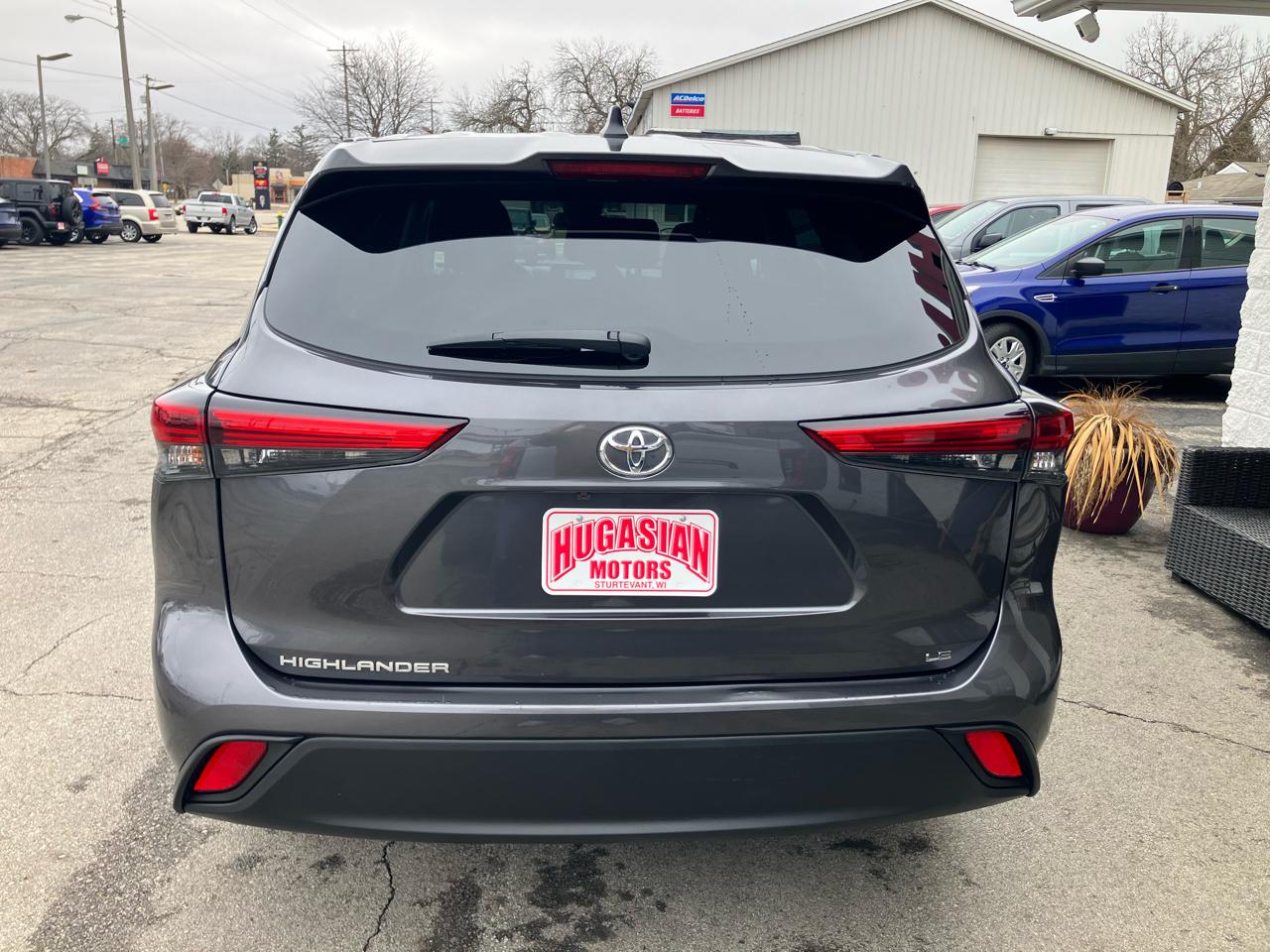 Toyota Highlander LE 2023